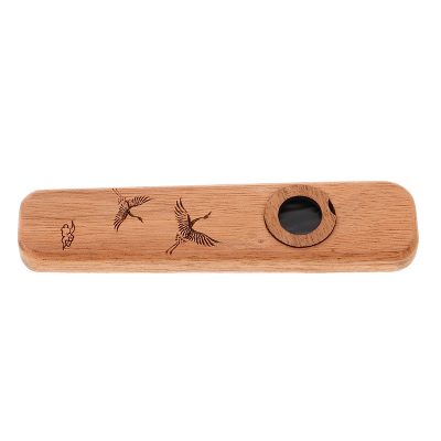 Avant Kazoo de Madera Grabado con Motivo de Grullas de Japón y Acabado Artesanal
